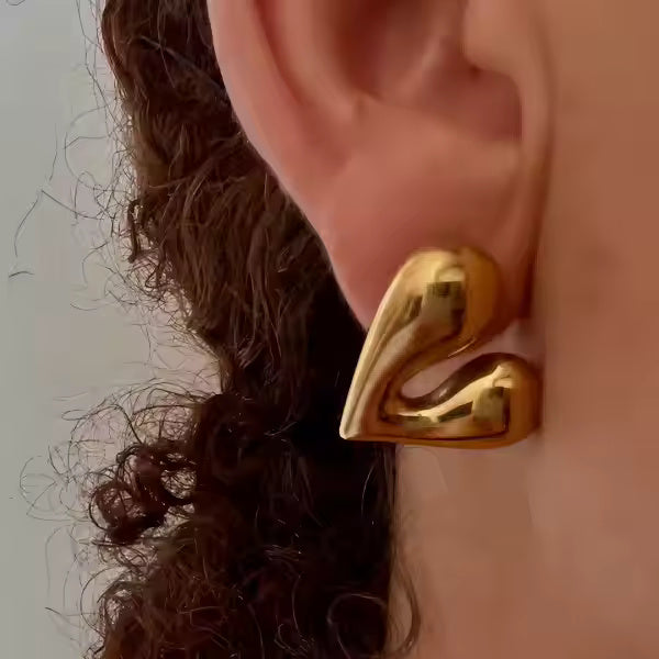 Breezy Bubble Love Earrings