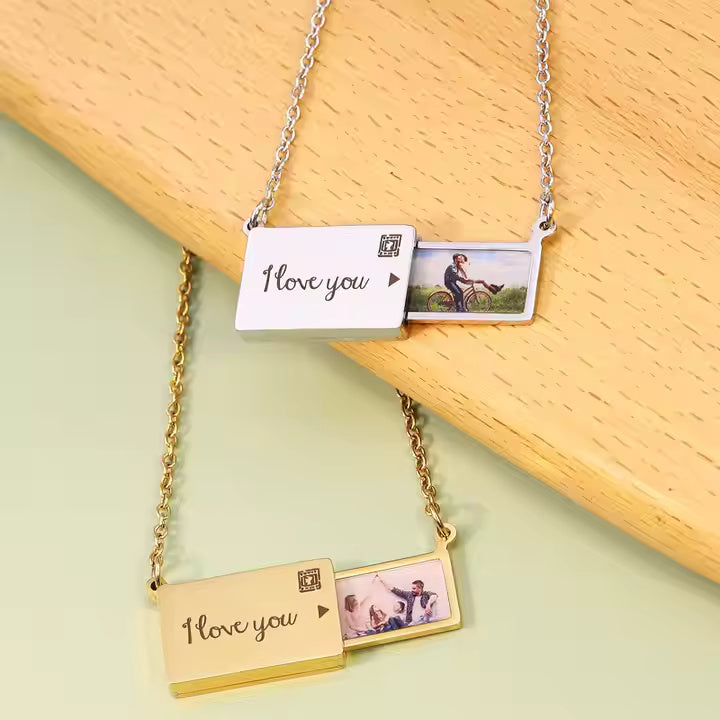 Personalized Pull-out Photo Rectangle Necklace
