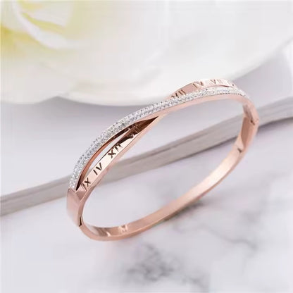 Minimalist Hollow Roman Numerals Bangle