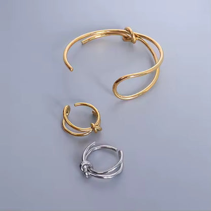 Double-Layer Knot Bracelet